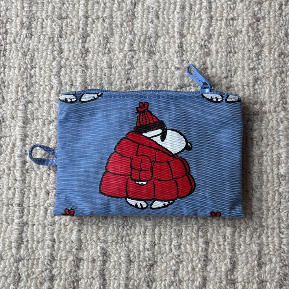 NWOT Baggu Peanuts Snoopy Flat Pouch